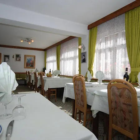 Hotel Ancora 2*